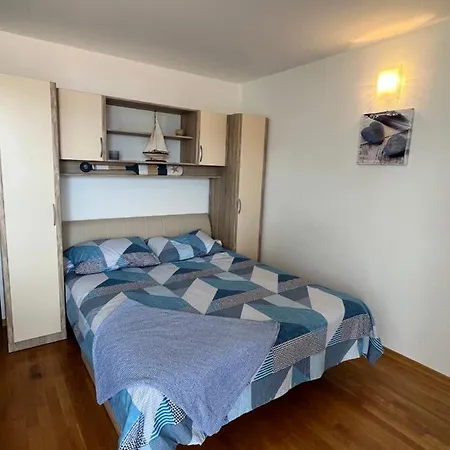 Apartment Center *